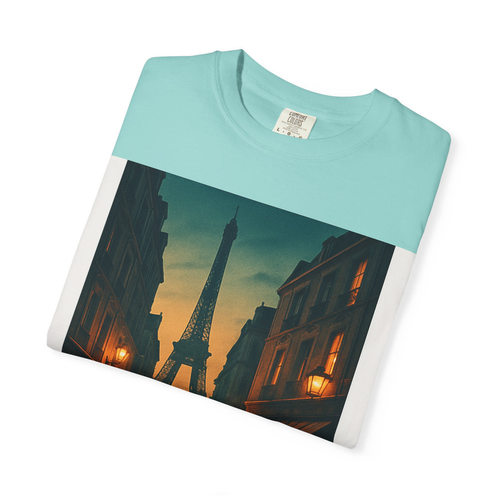 T-Shirt Teint en Pièce – Romance Parisienne Sous la Pluie (Personnalisable)