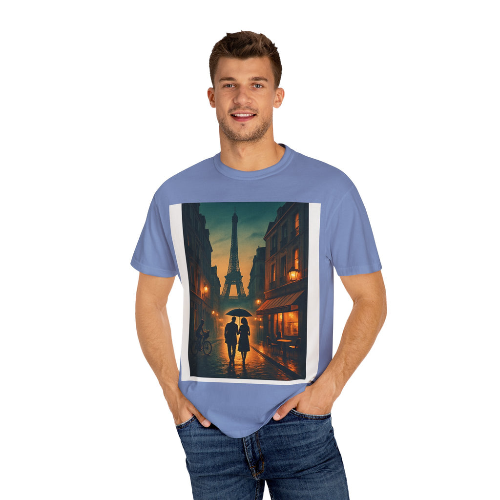 T-Shirt Teint en Pièce – Romance Parisienne Sous la Pluie (Personnalisable)