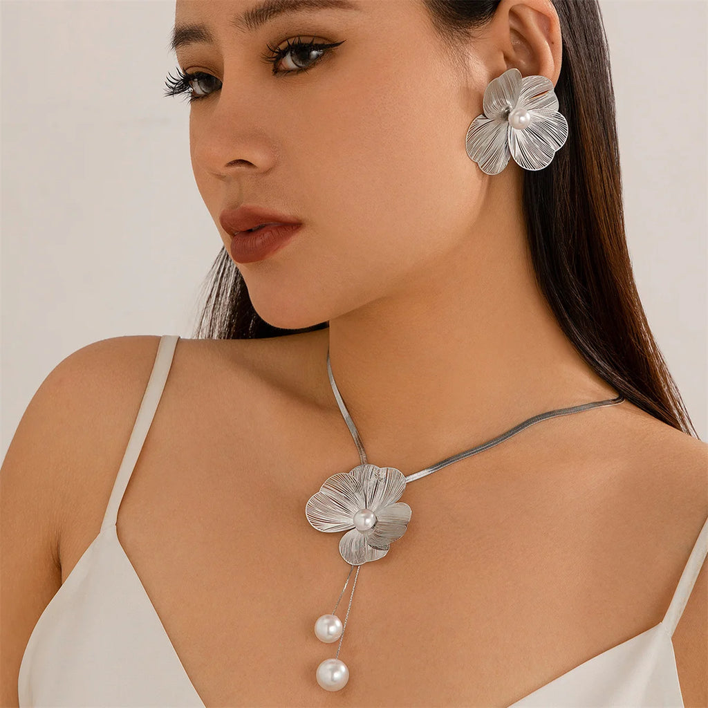 Ensemble Collier + Boucles d’Oreilles – Perle Imitation & Chaîne Serpent