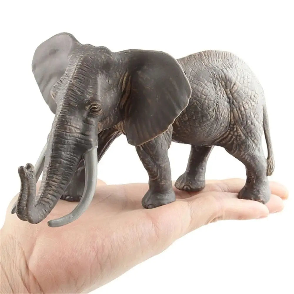 Grande Figurine d’Éléphant Sauvage – Modèle Réaliste & Décoration Nature