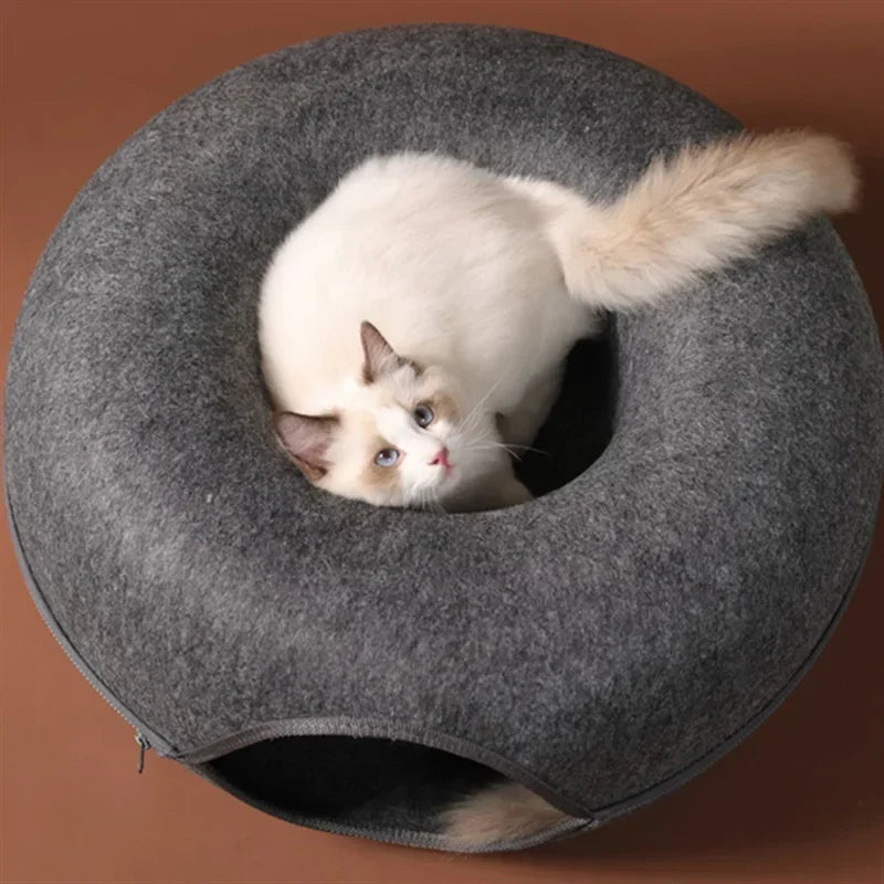 Lit en feutre 2-en-1 avec tunnel pour chat — cachette de jeu
