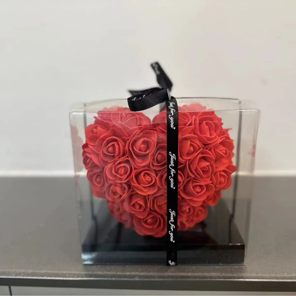 Boîte-Cadeau Rose Artificielle 15 cm – Coffret Romantique pour Saint-Valentin, Mariage & Décoration