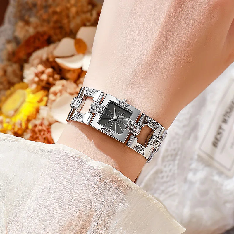 Montre Femme Luxe Quartz – Cadran Carré Diamant (Sans Boîte)