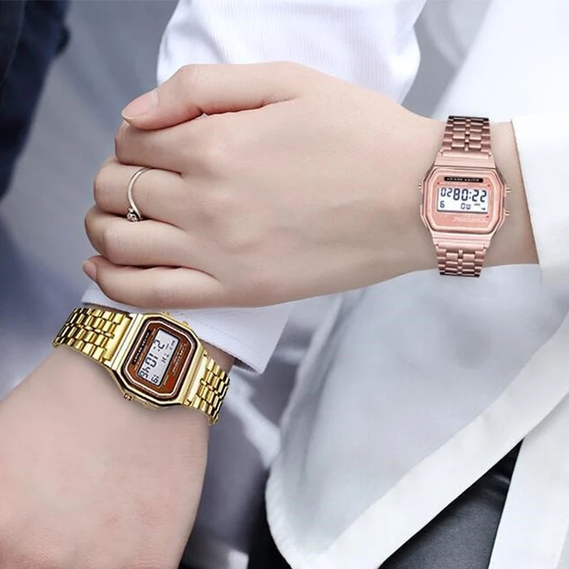 Montre Numérique LED Homme – Acier Inoxydable Luxe (Or / Argent / Noir)