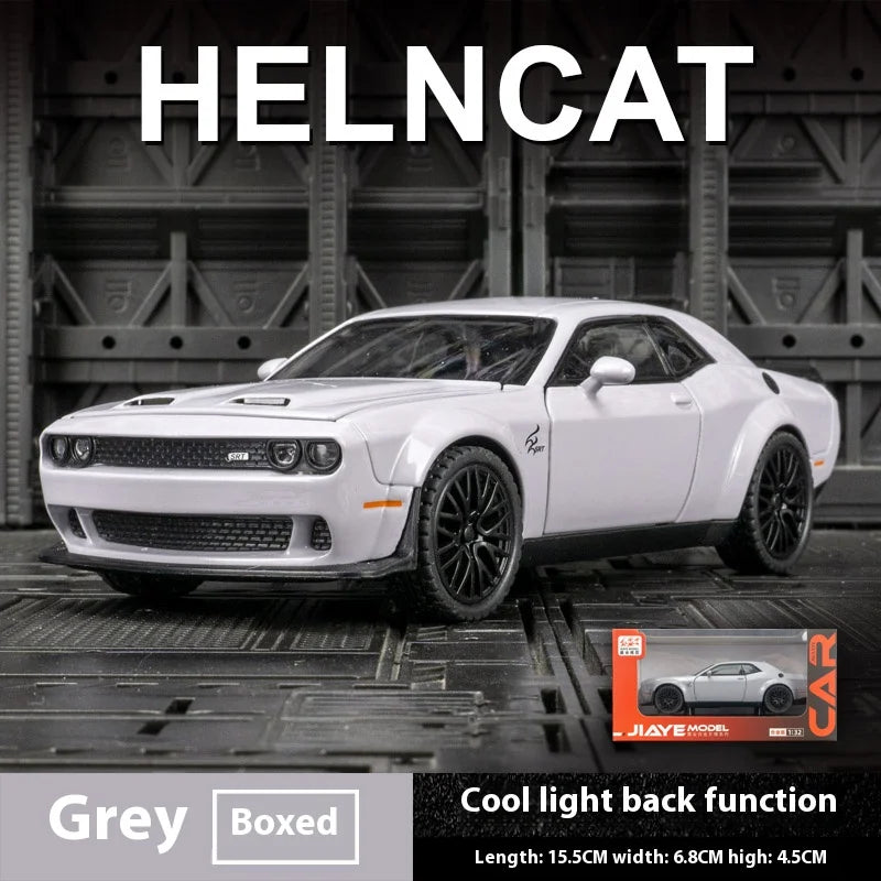 Dodge Challenger Hellcat – Modèle 1:32 en Alliage | Son & Lumière | Pull-Back
