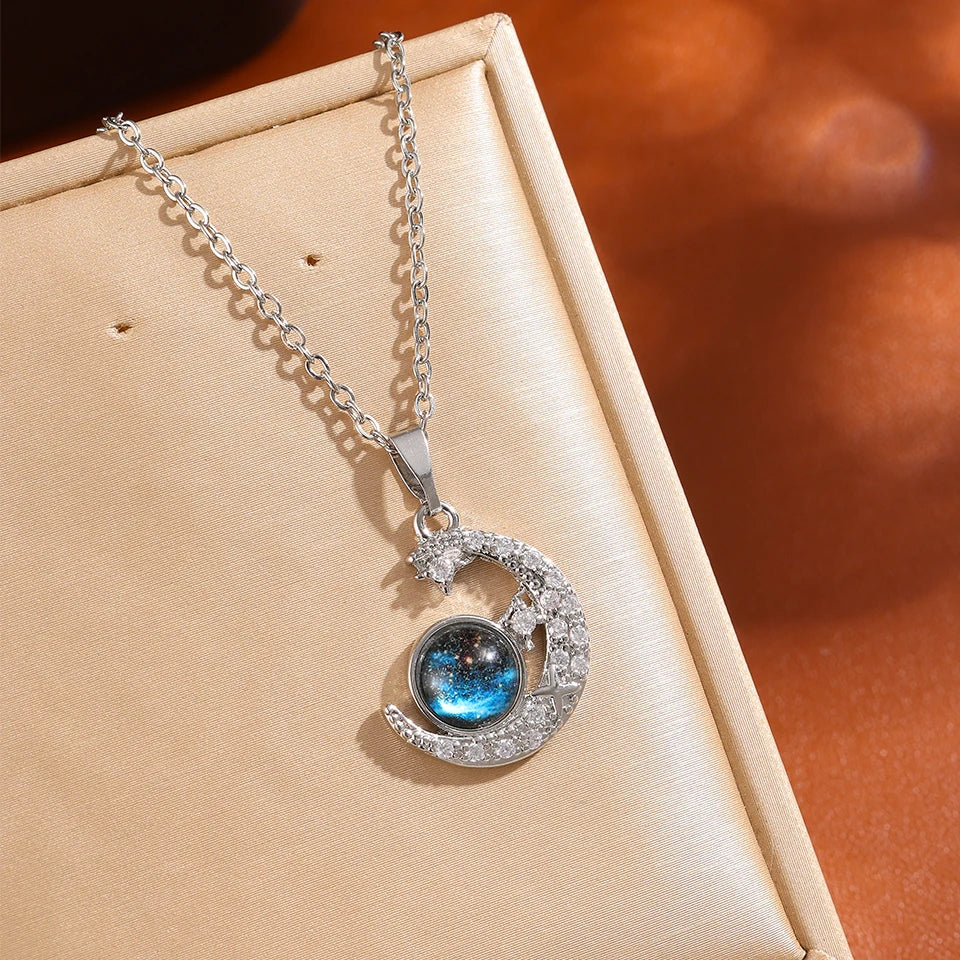 Collier Femme – Série Star Series (Acier Titane & Planète/Lune)