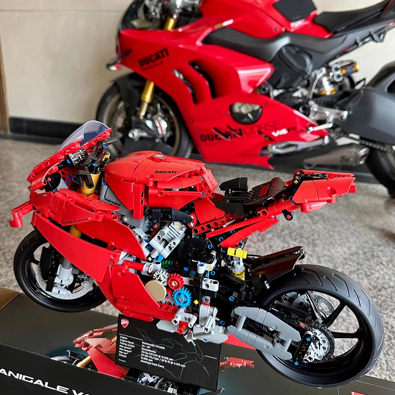 Moto Technique MOC Ducati Panigale V4 S – Blocs de Construction 42202 (2025)