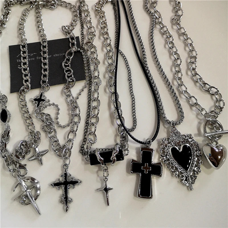 Collier Punk Rock – Cœur & Croix – Unisexe