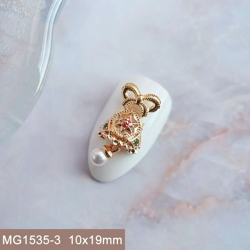 Décorations d’Ongles Noël Zircon ✨ (Lot de 10 pièces)