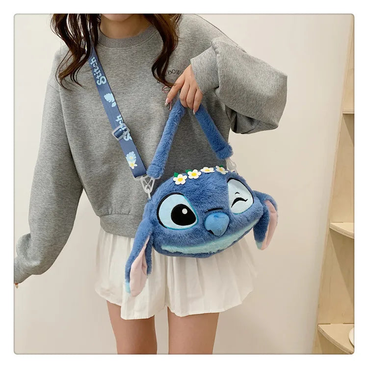 Sac à Dos en Peluche Stitch – Ultra Mignon (26 × 19 × 5 cm)