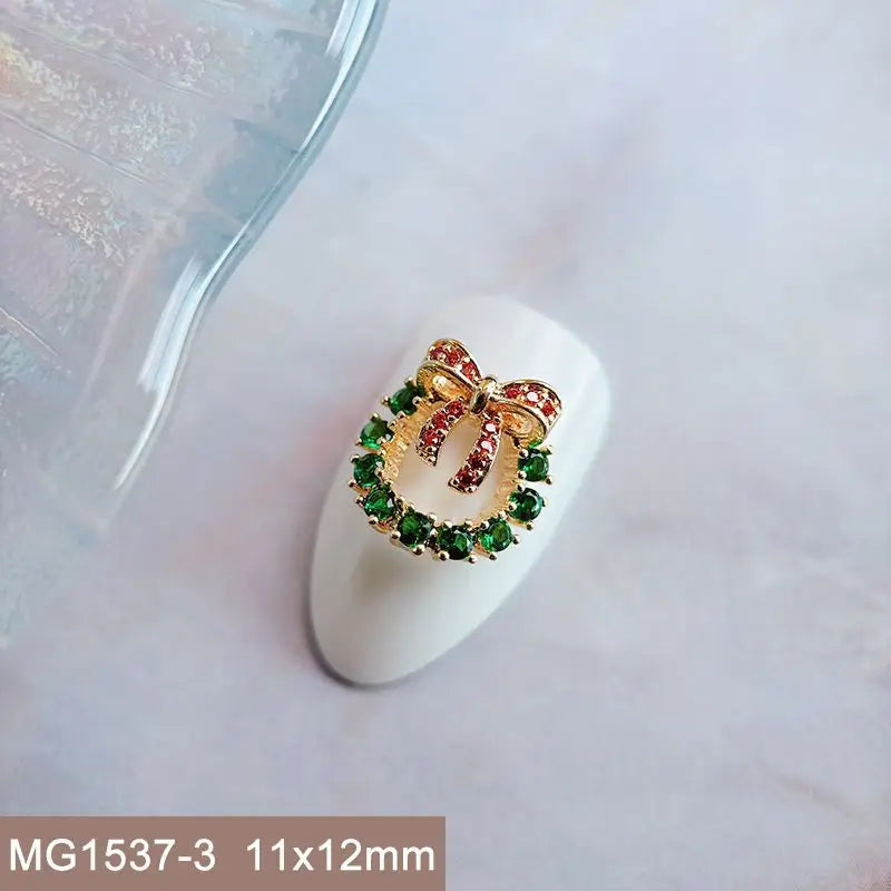 Décorations d’Ongles Noël Zircon ✨ (Lot de 10 pièces)