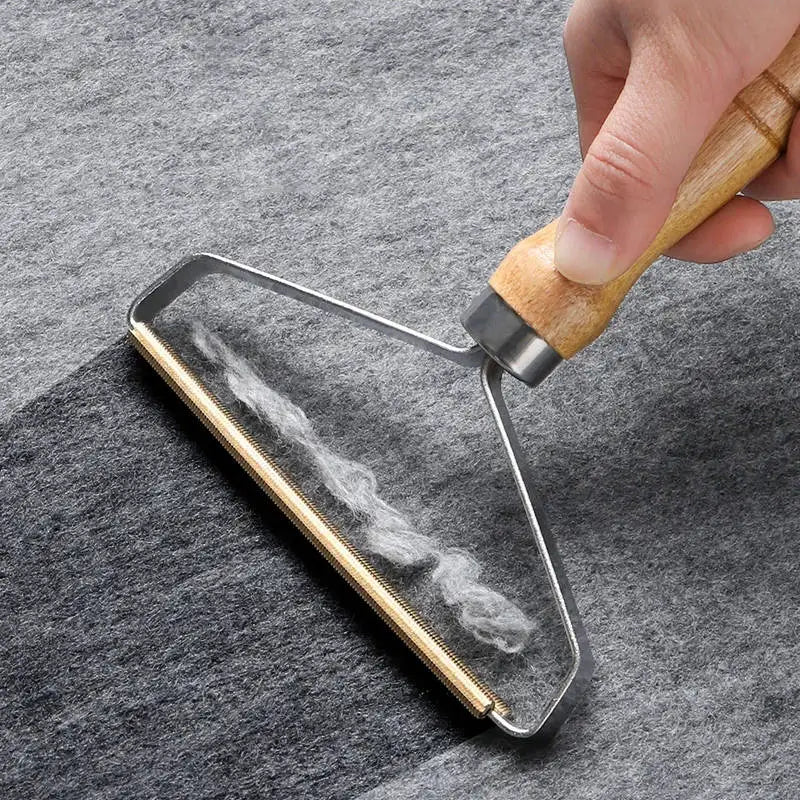 Brosse anti-poils manuelle portable — vêtements et canapé