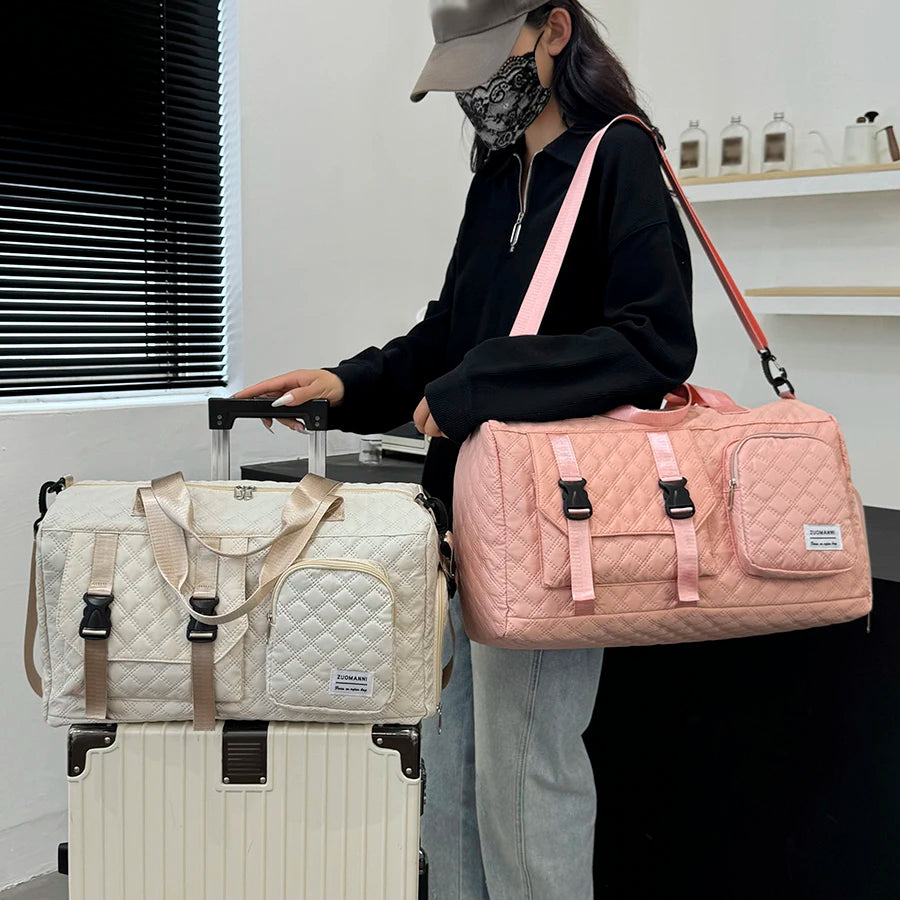 Sac de Voyage en Nylon Durable – Léger, Spacieux & Élégant