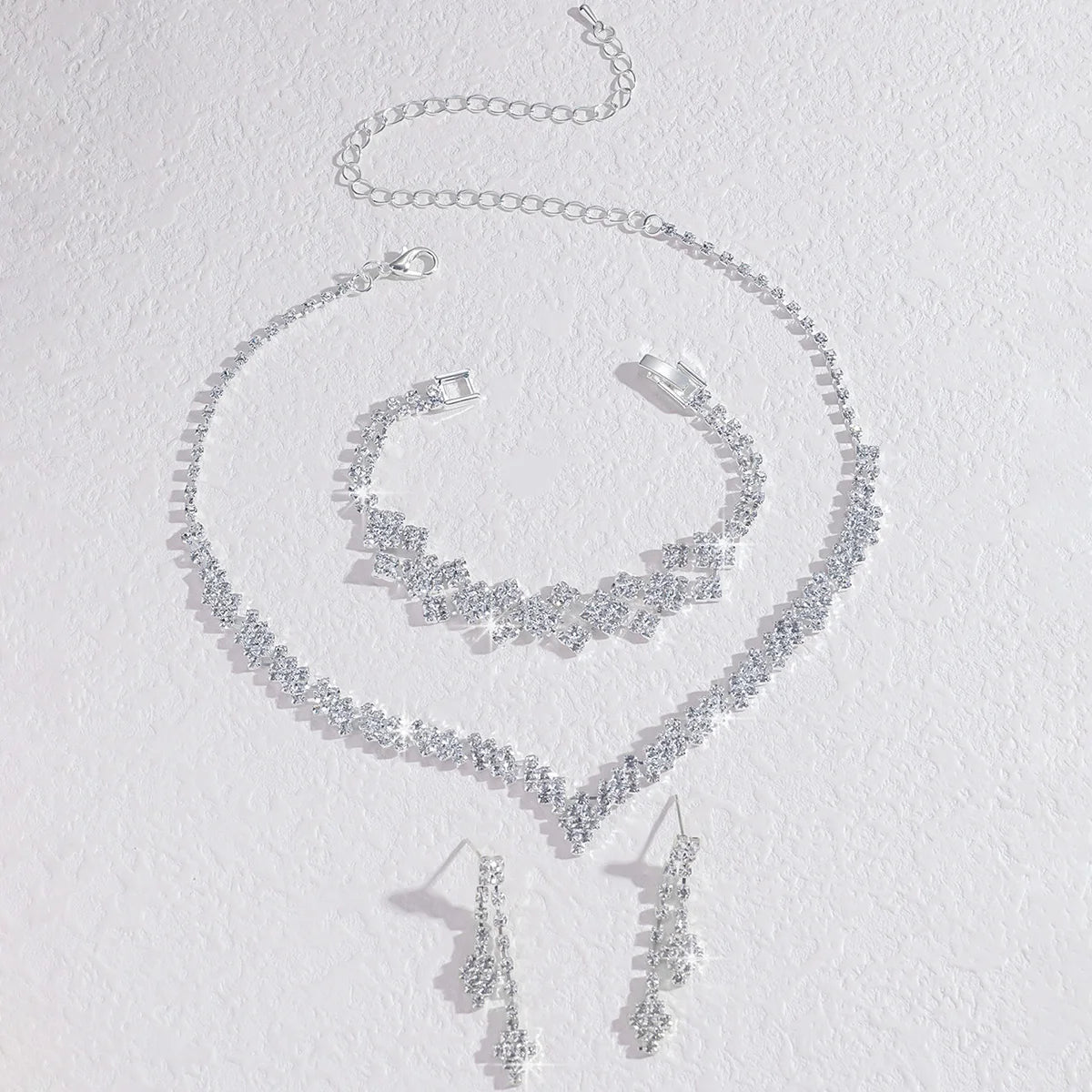 Ensemble Bijoux Femme – 3 ou 4 Pièces (Collier, Boucles, Bracelet)