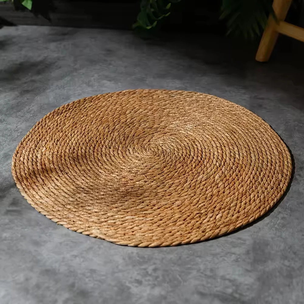 Tapis griffoir en rotin pour chat — protège-canapé