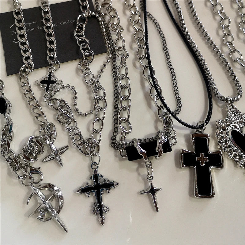 Collier Punk Rock – Cœur & Croix – Unisexe