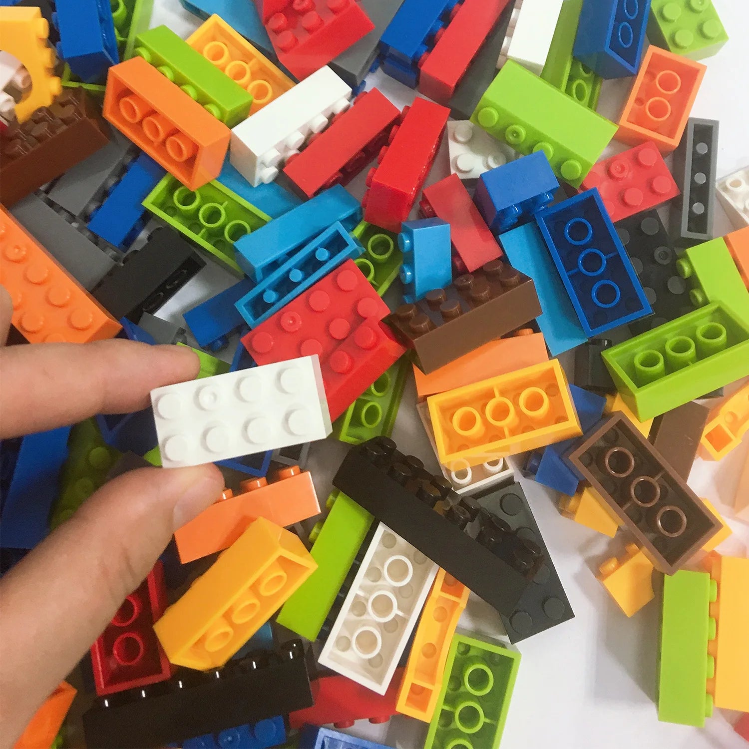 Blocs de Construction Créatifs DIY – Packs 300 / 1000 Pièces (Compatibles LEGO)