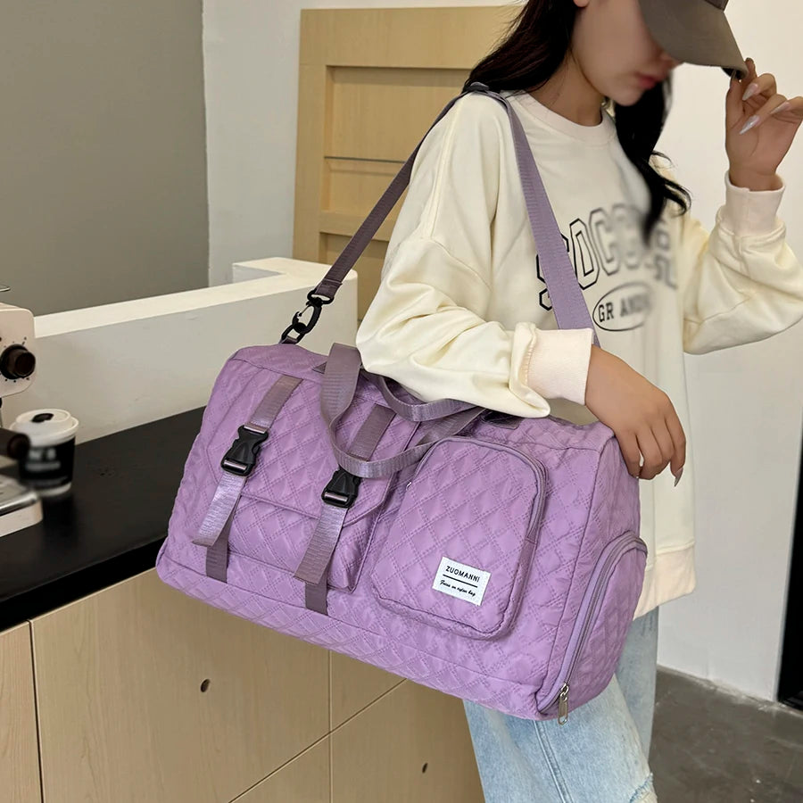 Sac de Voyage en Nylon Durable – Léger, Spacieux & Élégant