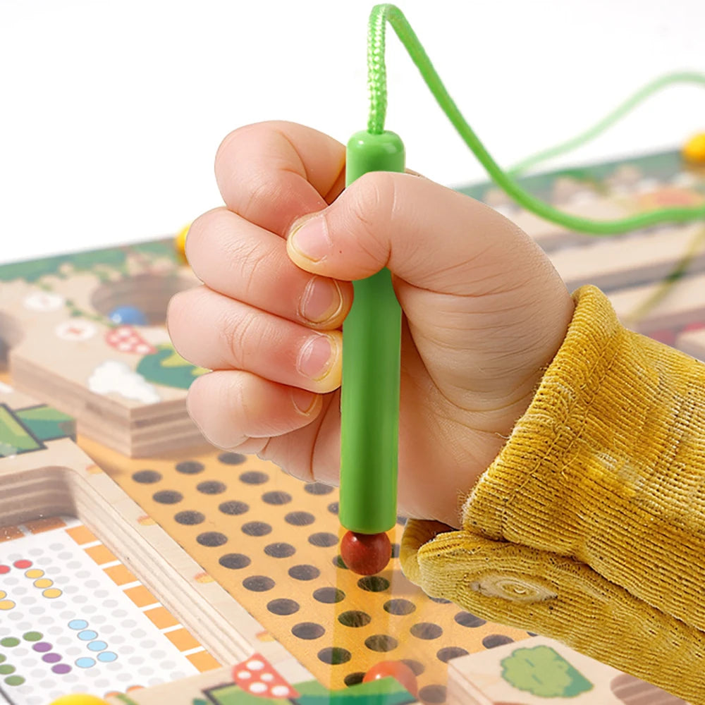 Labyrinthe Magnétique Montessori – Couleurs & Chiffres | Jouet en Bois Motricité Fine (3–5 ans)
