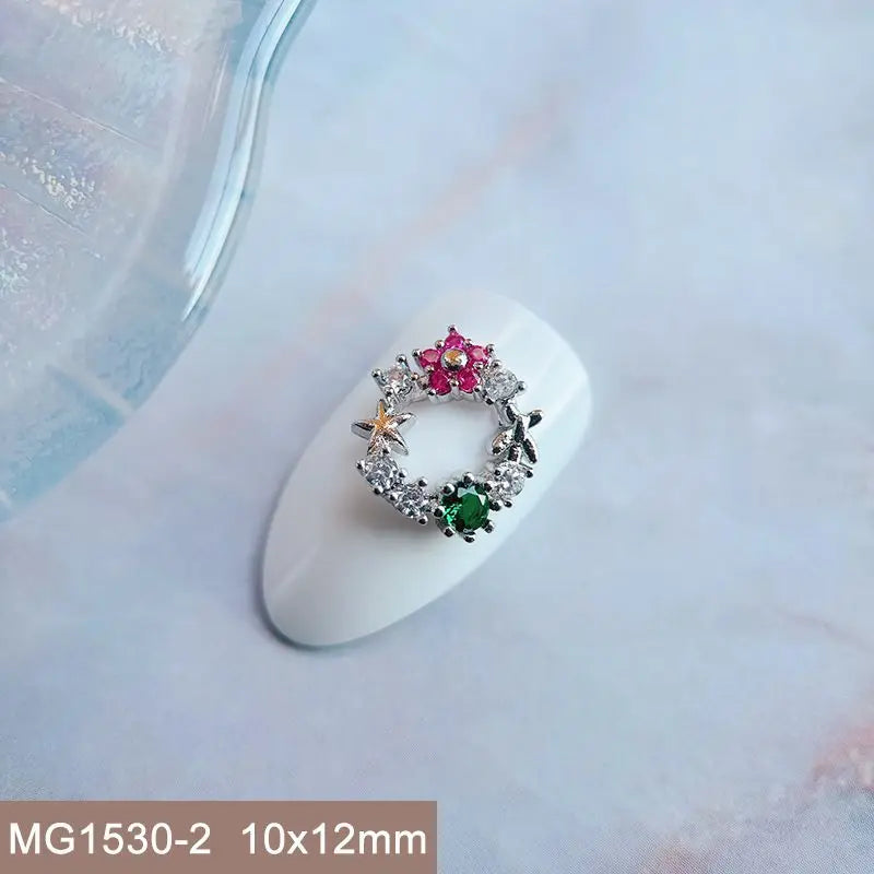 Décorations d’Ongles Noël Zircon ✨ (Lot de 10 pièces)