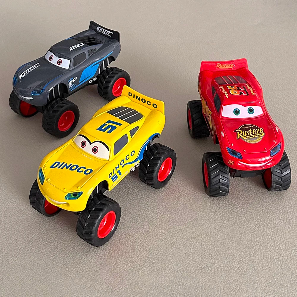 Disney Toy Story 4 – Lightning McQueen Inertiel avec Lumières | Modèle de Collection Enfants