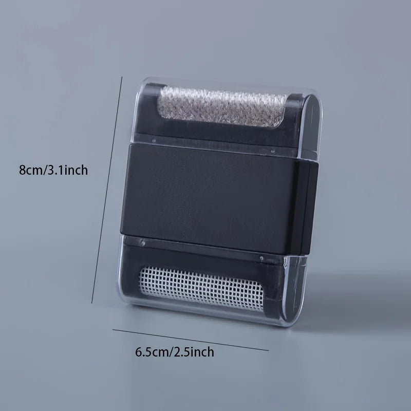 Mini brosse anti-poils portable — vêtements et tissus