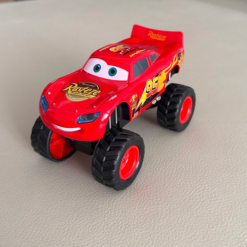 Disney Toy Story 4 – Lightning McQueen Inertiel avec Lumières | Modèle de Collection Enfants