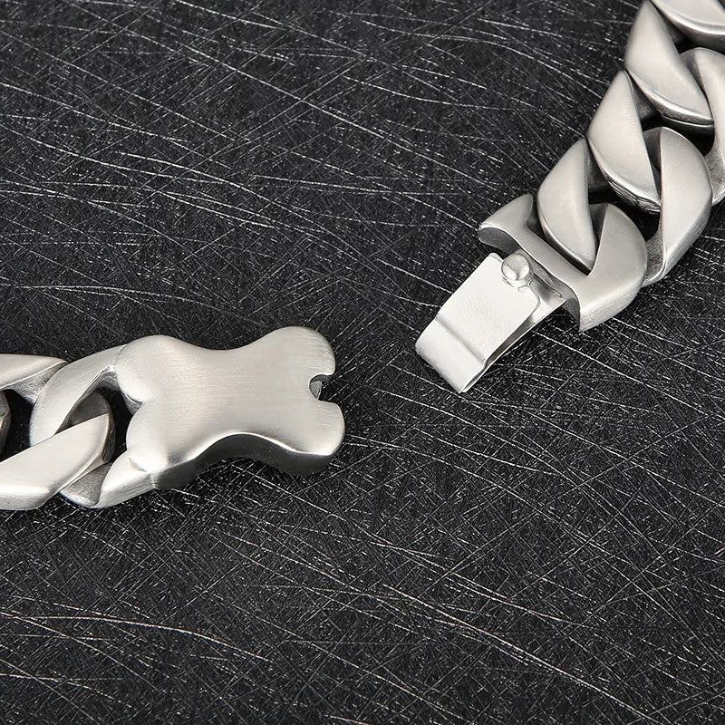 Collier Chaîne Cubaine Large – Acier Inoxydable 316L | Style Punk & Rap (20–31 mm)