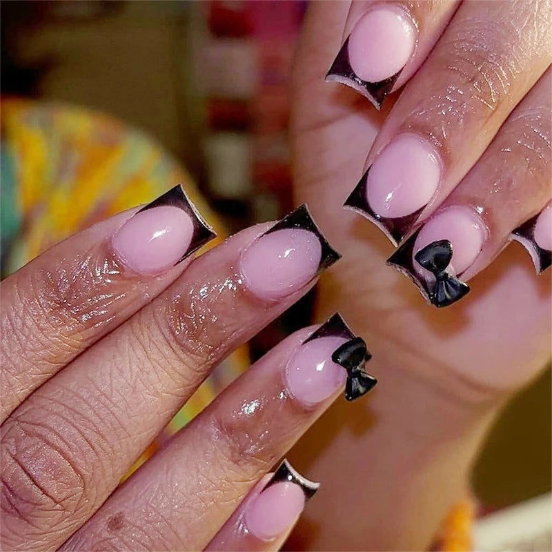 24 Pièces Faux Ongles French 3D – Nœud Papillon Élégant & Manucure Professionnelle DIY