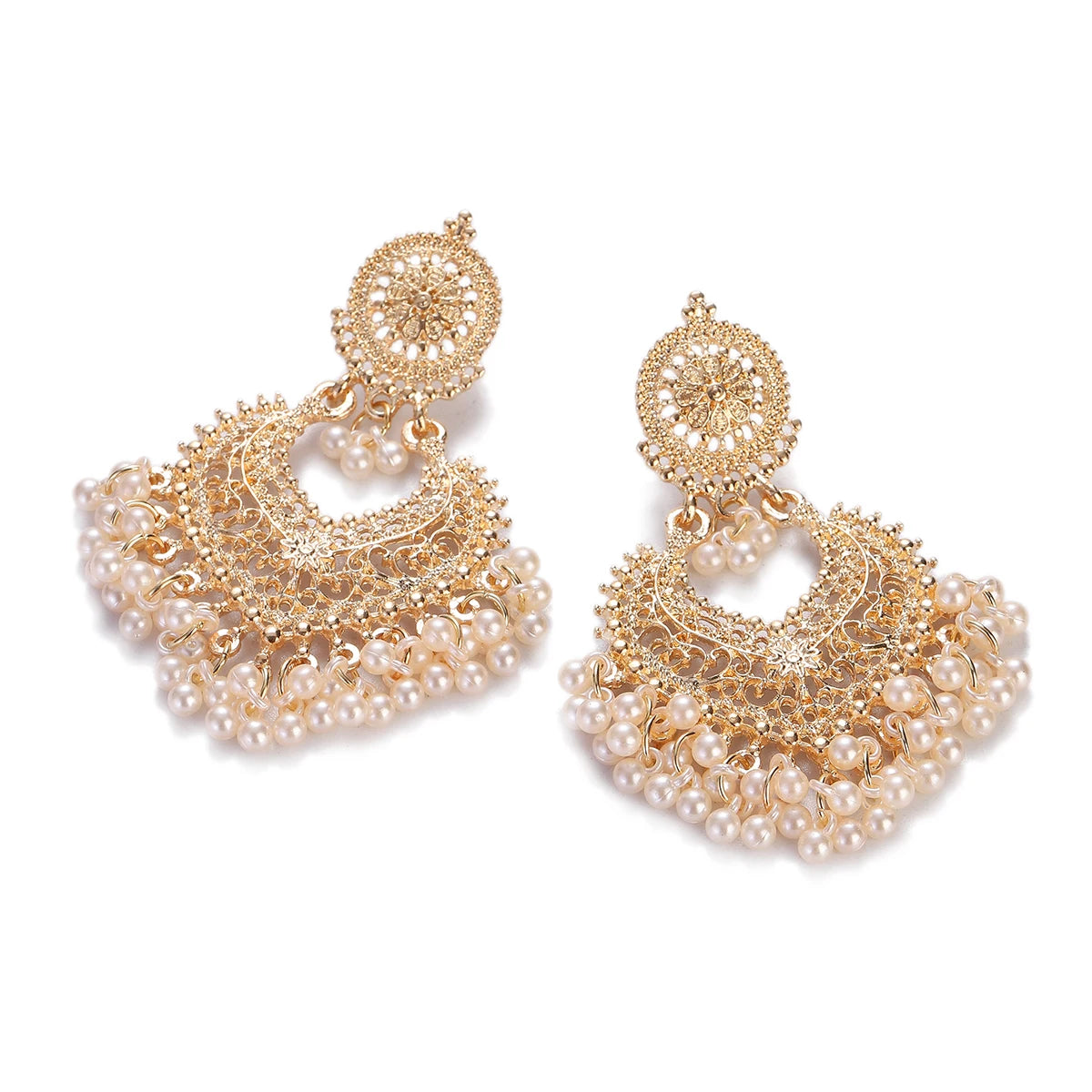 Boucles d’Oreilles Boho Cœur Doré – Fleur Sculptée & Perles – Style Jhumka Indien