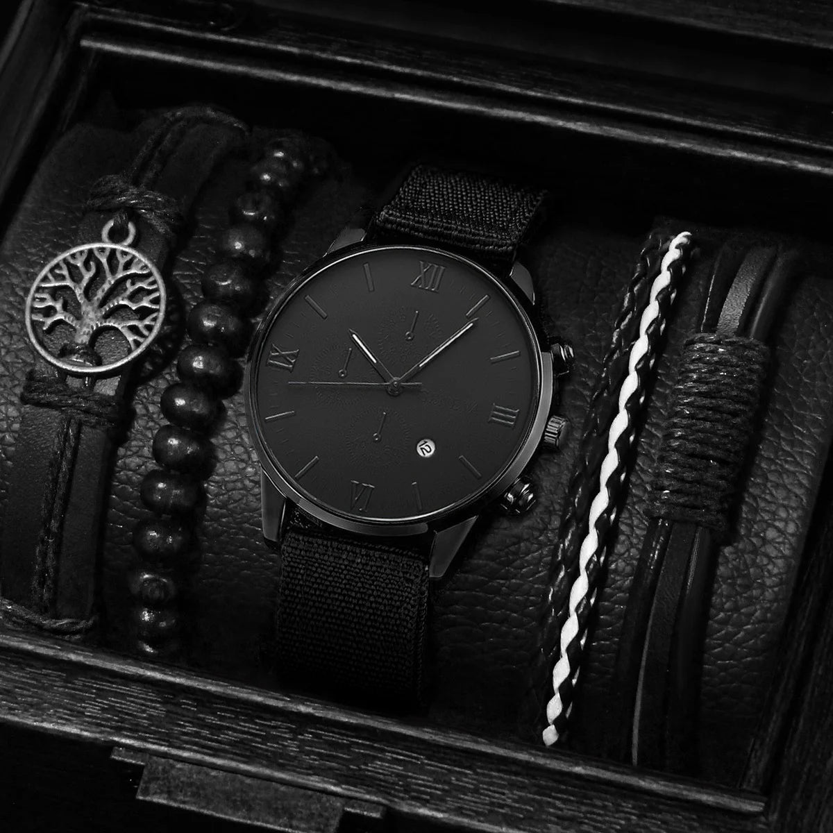 Montre Quartz Homme + Bracelets – Nylon / Cuir – Set 4 ou 5 pièces (Sans Boîte)