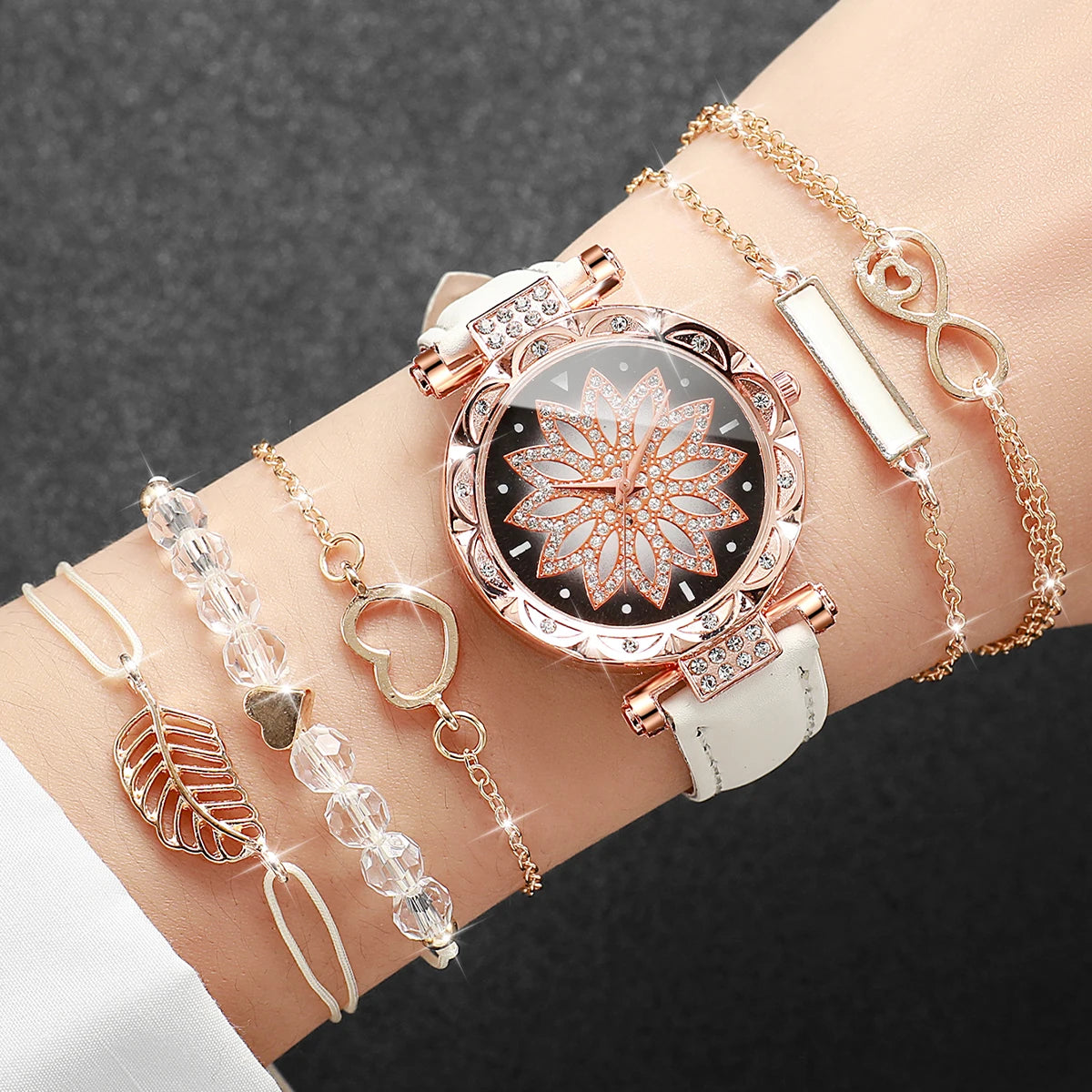 Montre Femme Cœur – Ensemble 6 Pièces Bracelet + Montre (Sans Boîte)